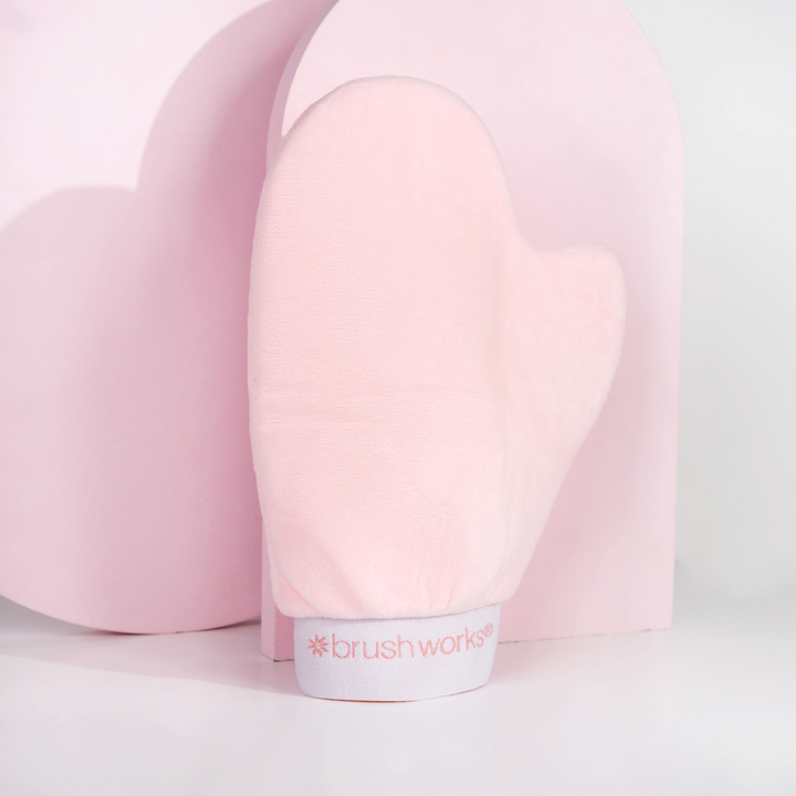 Brushworks Tan Aplicator Mitt