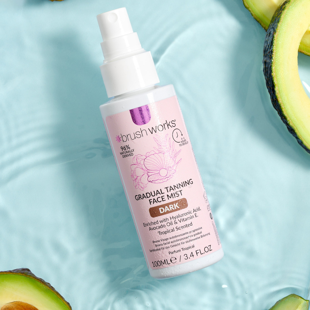 Brushworks Gradual Tanning Face Mist Dark
